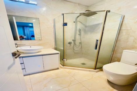 Photo of property in 23 Bartells Drive, Goodwood Heights, Auckland, 2105