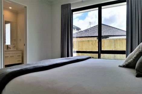 Photo of property in 6 Mercury Lane, Papamoa, 3118