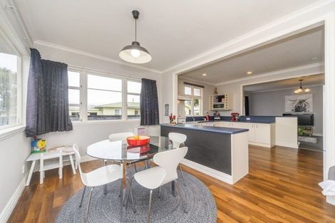 Photo of property in 172 Monrad Street, Highbury, Palmerston North, 4412