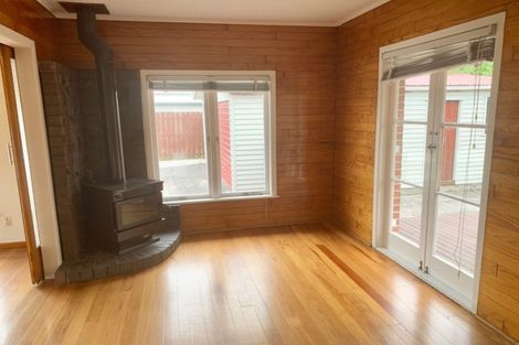 Photo of property in 6 Mildmay Road, Henderson, Auckland, 0610