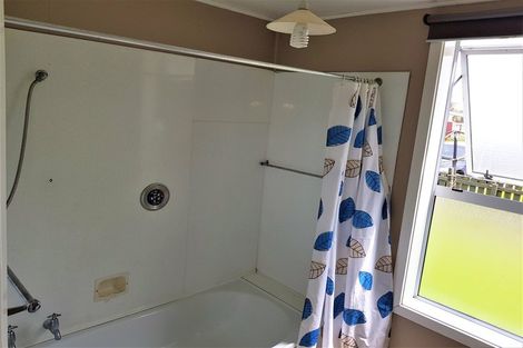 Photo of property in 54 Derby Street, Westport, 7825