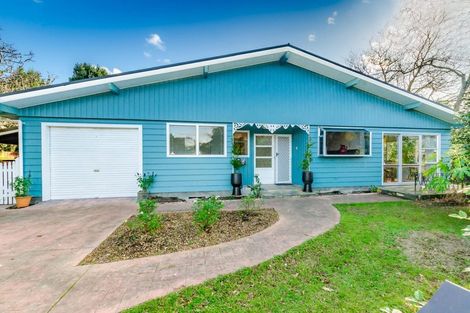 Photo of property in 212 Te Moana Road, Waikanae, 5036