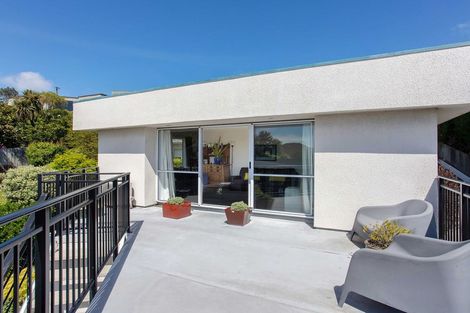 Photo of property in 1/142 Major Hornbrook Road, Mount Pleasant, Christchurch, 8081