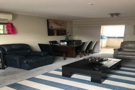 Photo of property in 1/1 Forward Street, Greenmeadows, Napier, 4112