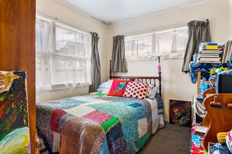 Photo of property in 12 Glendene Avenue, Glendene, Auckland, 0602