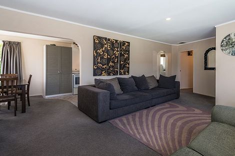 Photo of property in 52 Alison Street, Mangakakahi, Rotorua, 3015