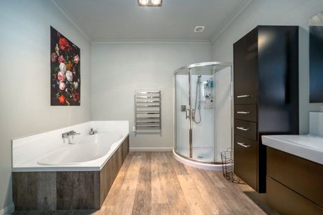 Photo of property in 490 Ngaumu Road, Ngaumu, Masterton, 5890