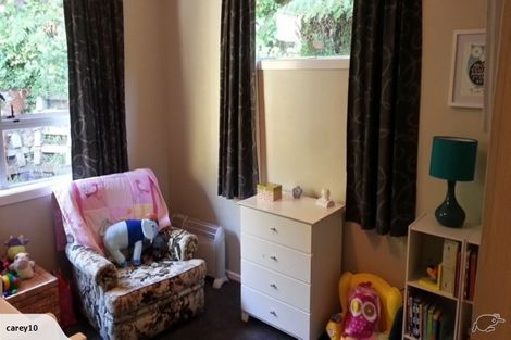 Photo of property in 80c Airlie Road, Plimmerton, Porirua, 5026