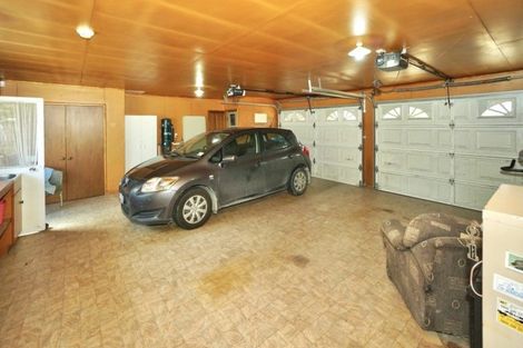 Photo of property in 16 Randell Place, Te Puke, 3119