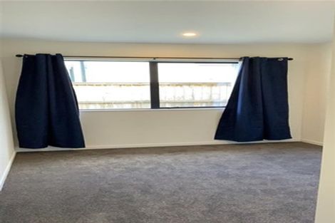 Photo of property in 4 Joseph Kokich Avenue, Swanson, Auckland, 0614