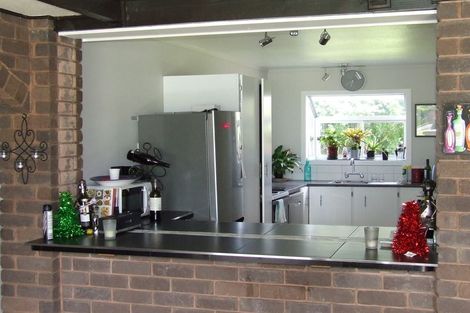 Photo of property in 4 Willow Avenue, Hannahs Bay, Rotorua, 3010