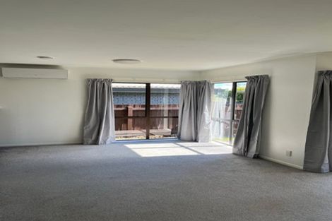 Photo of property in 3/8 Pukeko Place, Papatoetoe, Auckland, 2025