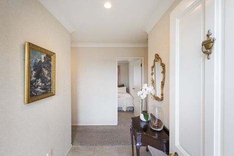 Photo of property in 71 Amberley Avenue, Highbury, Palmerston North, 4412