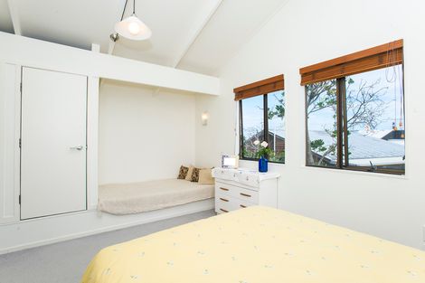 Photo of property in 58 Moana Road, Okitu, Gisborne, 4010