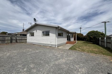 Photo of property in 1/2 Wildwood Avenue, Wainoni, Christchurch, 8061