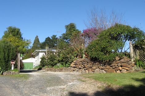 Photo of property in 37 Haruru Falls Road, Haruru, 0204