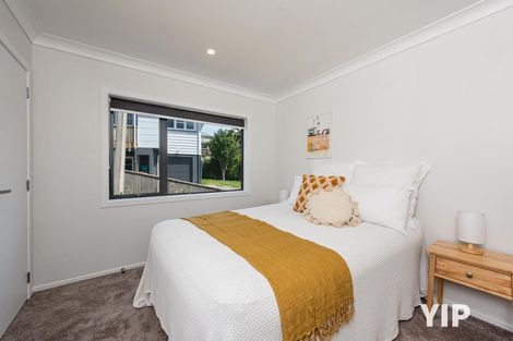 Photo of property in 41 Brindle Way, Newlands, Wellington, 6037