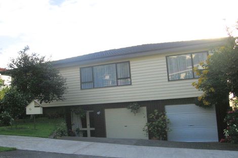 Photo of property in 6 Saint Aidans Way, Tawa, Wellington, 5028