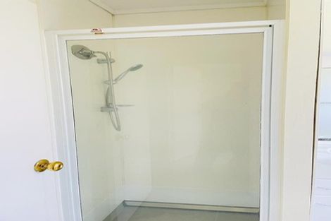 Photo of property in 17 Solveig Place, Randwick Park, Auckland, 2105