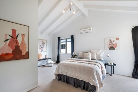 Photo of property in 372 Arapaepae Road South, Levin, 5571