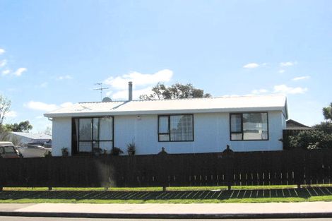 Photo of property in 34 Heathdale Crescent, Papakura, 2110