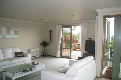 Photo of property in 36a Whareora Terrace, Cashmere, Christchurch, 8022