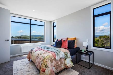 Photo of property in 4 Skysail Lane, Whitby, Porirua, 5024