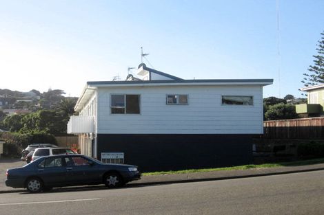 Photo of property in 1/20 Bay Drive, Titahi Bay, Porirua, 5022