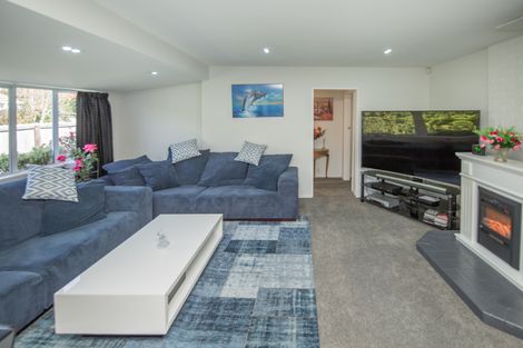 Photo of property in 305 Sawyers Arms Road, Bishopdale, Christchurch, 8053