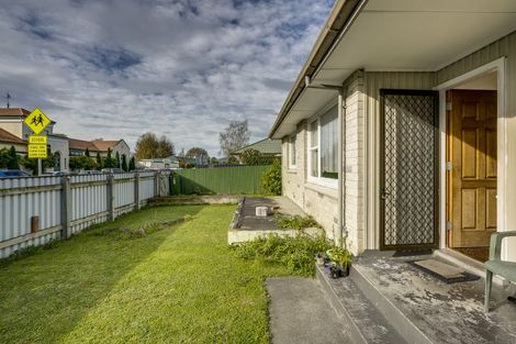 Photo of property in 1/403 Eastbourne Street East, Hastings, 4122