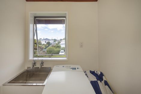 Photo of property in 23 Towey Street, Holmes Hill, Oamaru, 9401