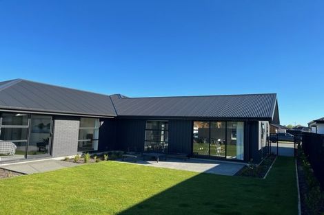 Photo of property in 17 Mcquillan Avenue, Woodend, 7610