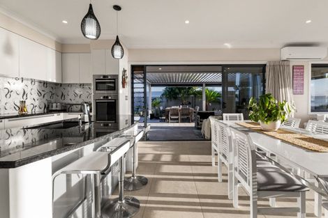 Photo of property in 50 Ferguson Street, Bay View, Napier, 4104