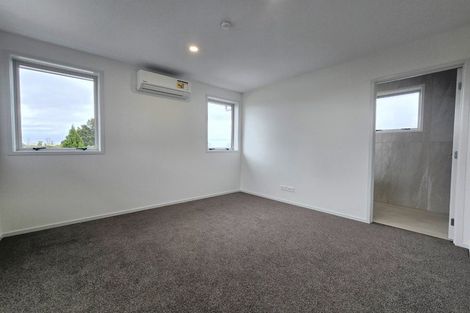 Photo of property in 16 Reiman Street, New Lynn, Auckland, 0600