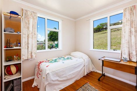 Photo of property in 48 Te Pene Avenue, Titahi Bay, Porirua, 5022