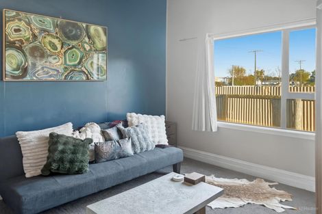 Photo of property in 24 Queen Street, Pareora, 7912
