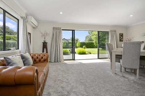 Photo of property in 91 Wells Place, Cambridge, 3493