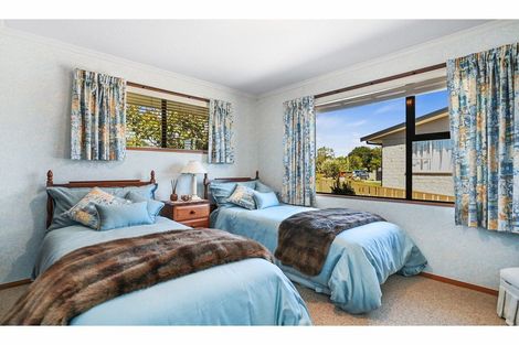 Photo of property in 10 Oakleigh Crescent, Oamaru North, Oamaru, 9400