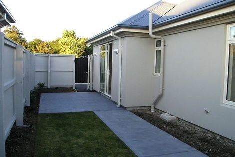 Photo of property in 2/383 Ilam Road, Bryndwr, Christchurch, 8053