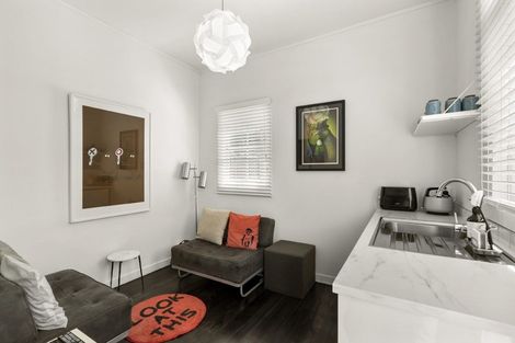 Photo of property in 3 Wynyard Road, Mount Eden, Auckland, 1024