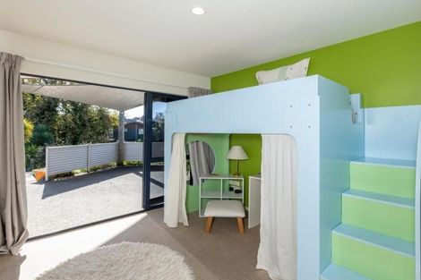 Photo of property in 6 Busby Place, Havelock North, 4130