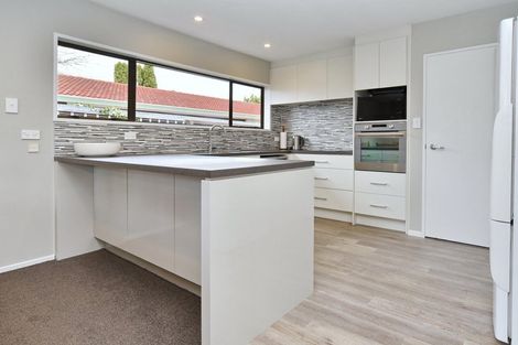 Photo of property in 4 Lochmore Street, Bishopdale, Christchurch, 8051