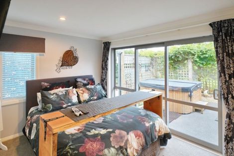 Photo of property in 16 Franklin Drive, Rangiora, 7400