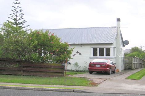 Photo of property in 43 Kowhai Road, Mairangi Bay, Auckland, 0630