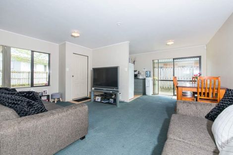 Photo of property in 27 Wakefield Road, Favona, Auckland, 2024