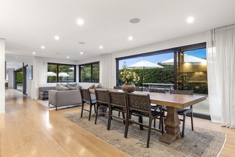 Photo of property in 48 Parkhill Road, Mellons Bay, Auckland, 2014