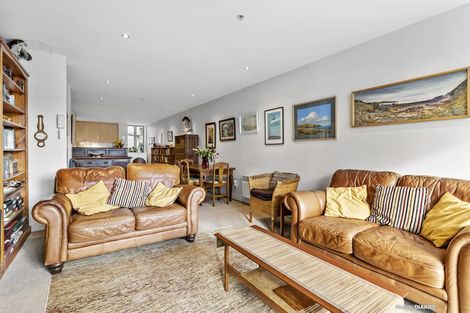 Photo of property in Sanctum Apartment, 10 Ebor Street, Te Aro, Wellington, 6011