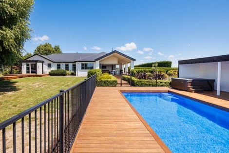 Photo of property in 737 Stoney Creek Road, Bunnythorpe, Palmerston North, 4470