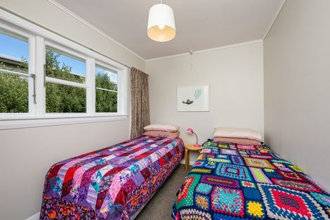 Photo of property in 22 Raroa Terrace, Tawa, Wellington, 5028