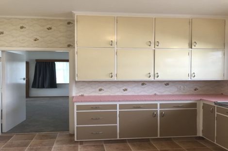 Photo of property in 16 Strathmore Avenue, Strathmore Park, Wellington, 6022